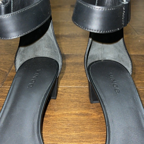 New, Vince Rita Leather City Sandal - Picture 3 of 9